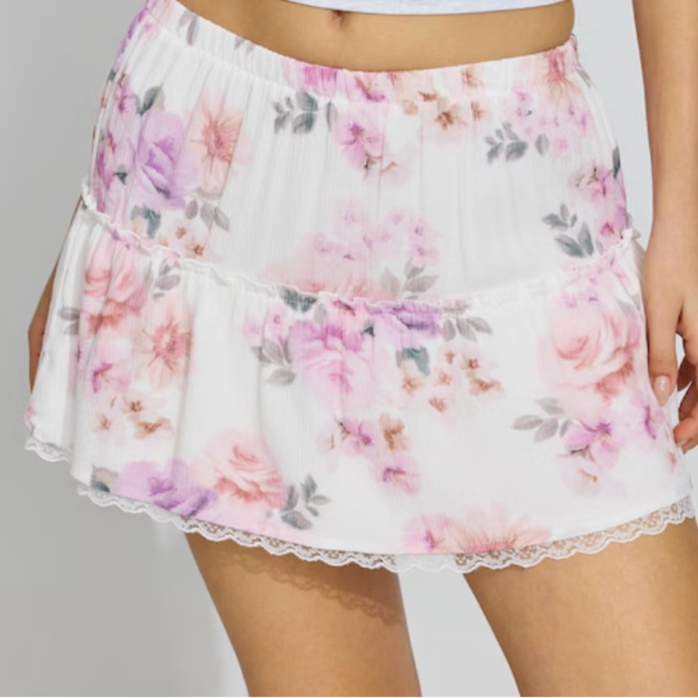 Garage Floral Print Women's Mini Skirt - Picture 1 of 2